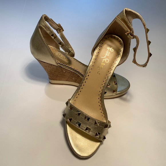 Lilly Pulitzer Shoes - NWT Lilly Pulitzer Sydney Wedge Shoe